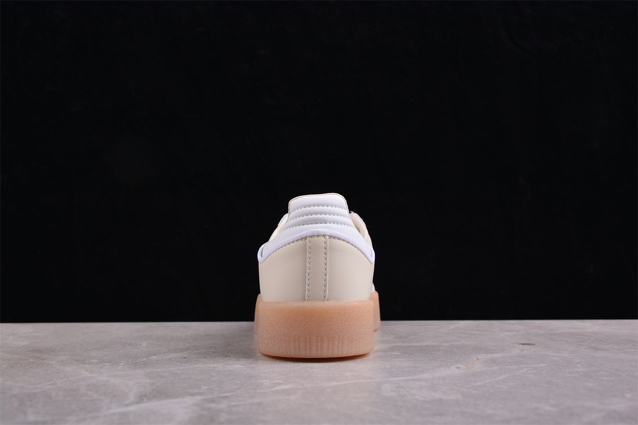 Sambae W plataforma beige y silver