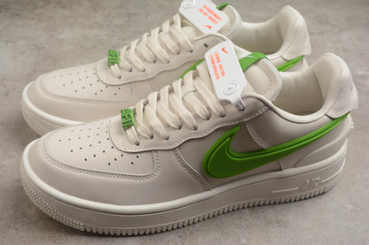 Air Force 1 07 SP  blanco y verde