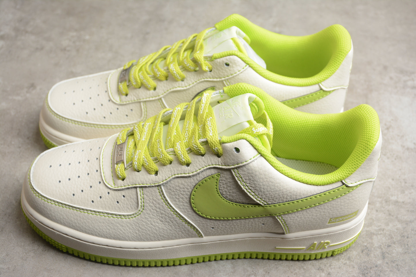 Air Force 1 07 blanco y verde limón
