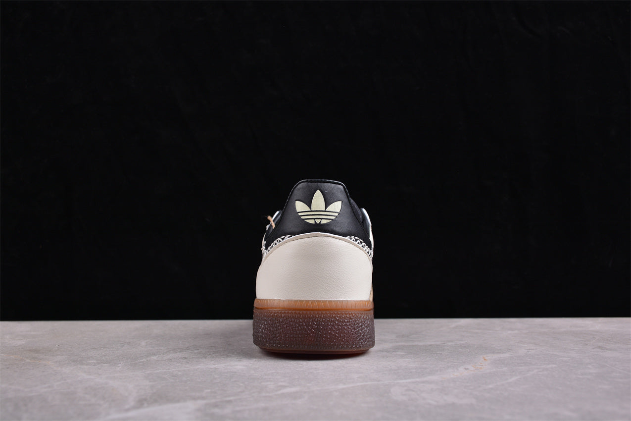 Handball Spezial blanco crema y negro