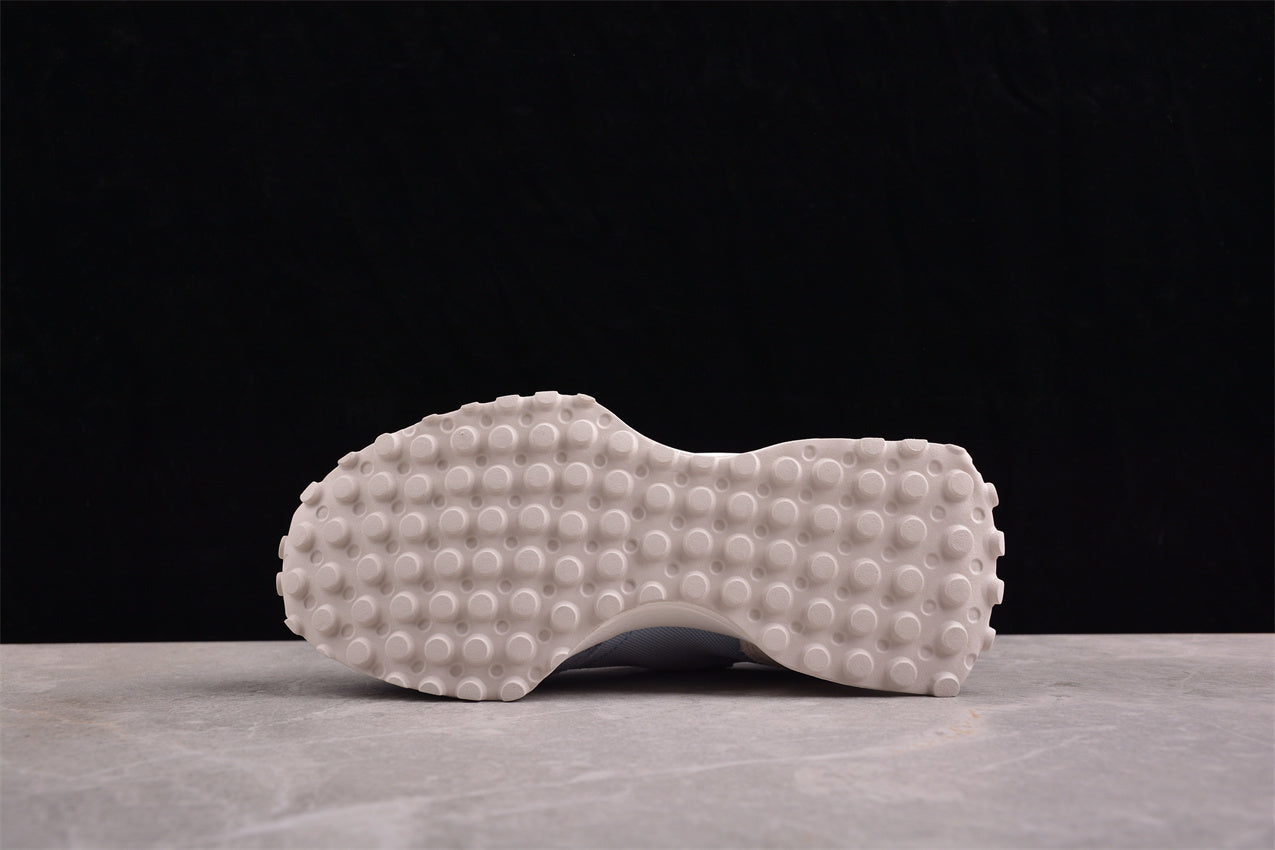 NB 327 azul celeste y gris