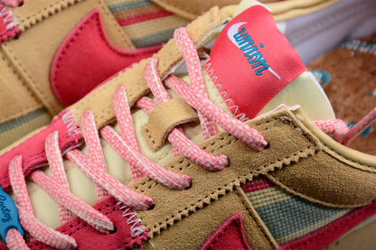 Cortez x Union LA beige, rojo y verde oliva