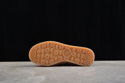 Gazelle rojo y beige