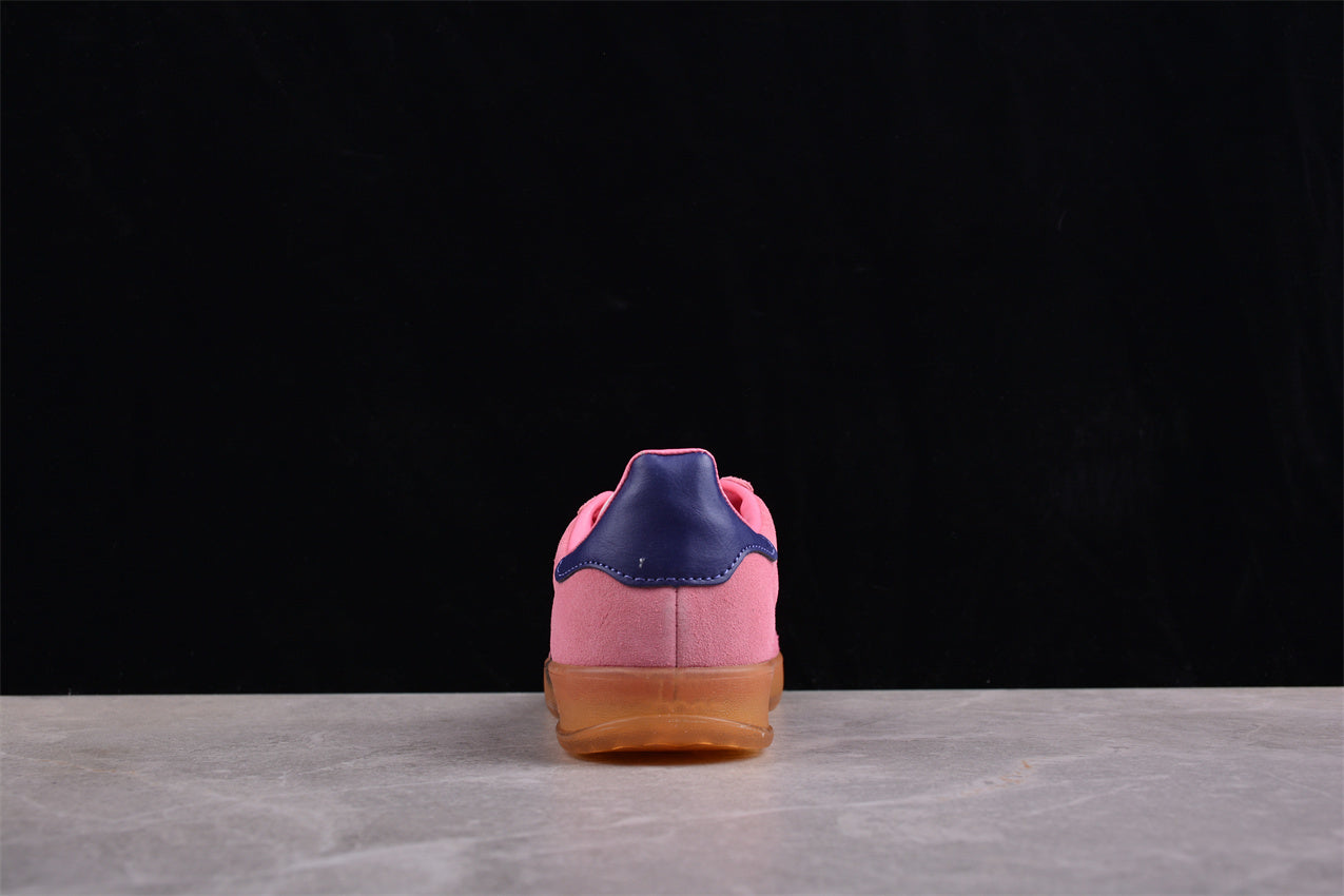 Gazelle rosa, negro y navy