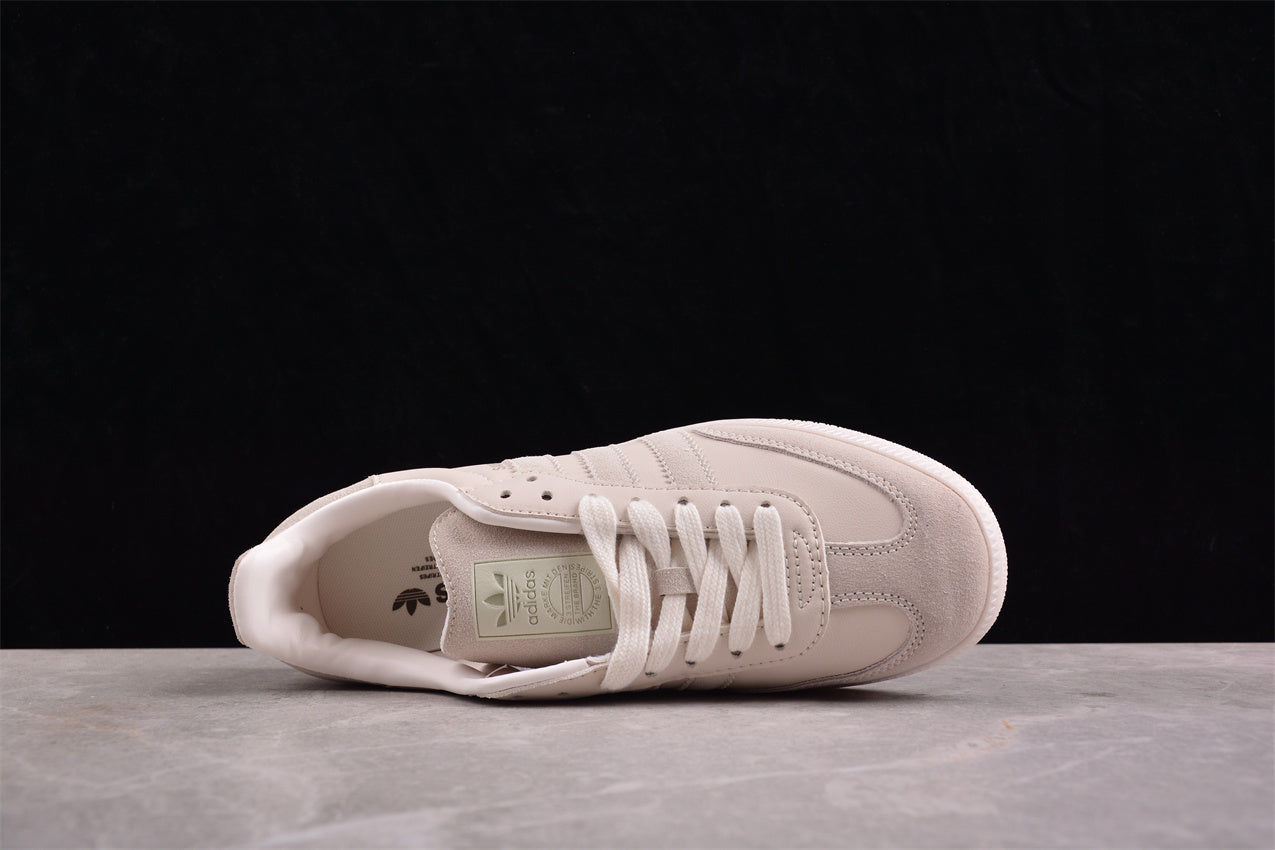 Samba Vegan beige claro y blanco