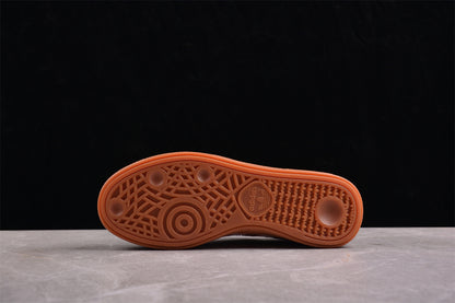 SNS GT II verde y blanco