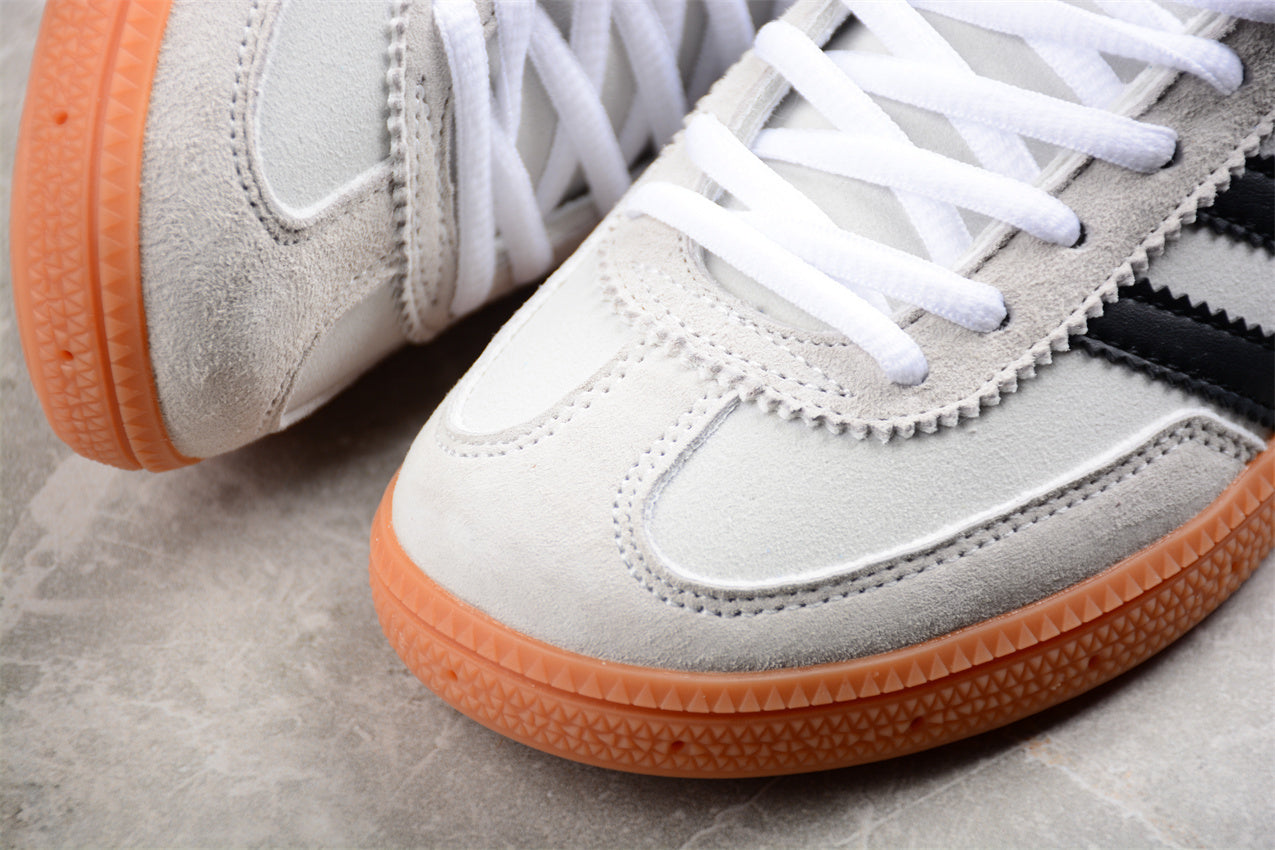 Handball Spezial gris y negro