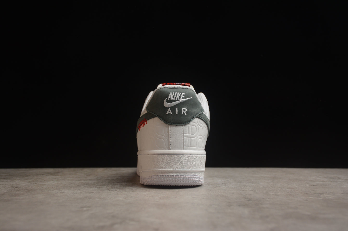 Air Force 1 Low blanco y verde oscuro
