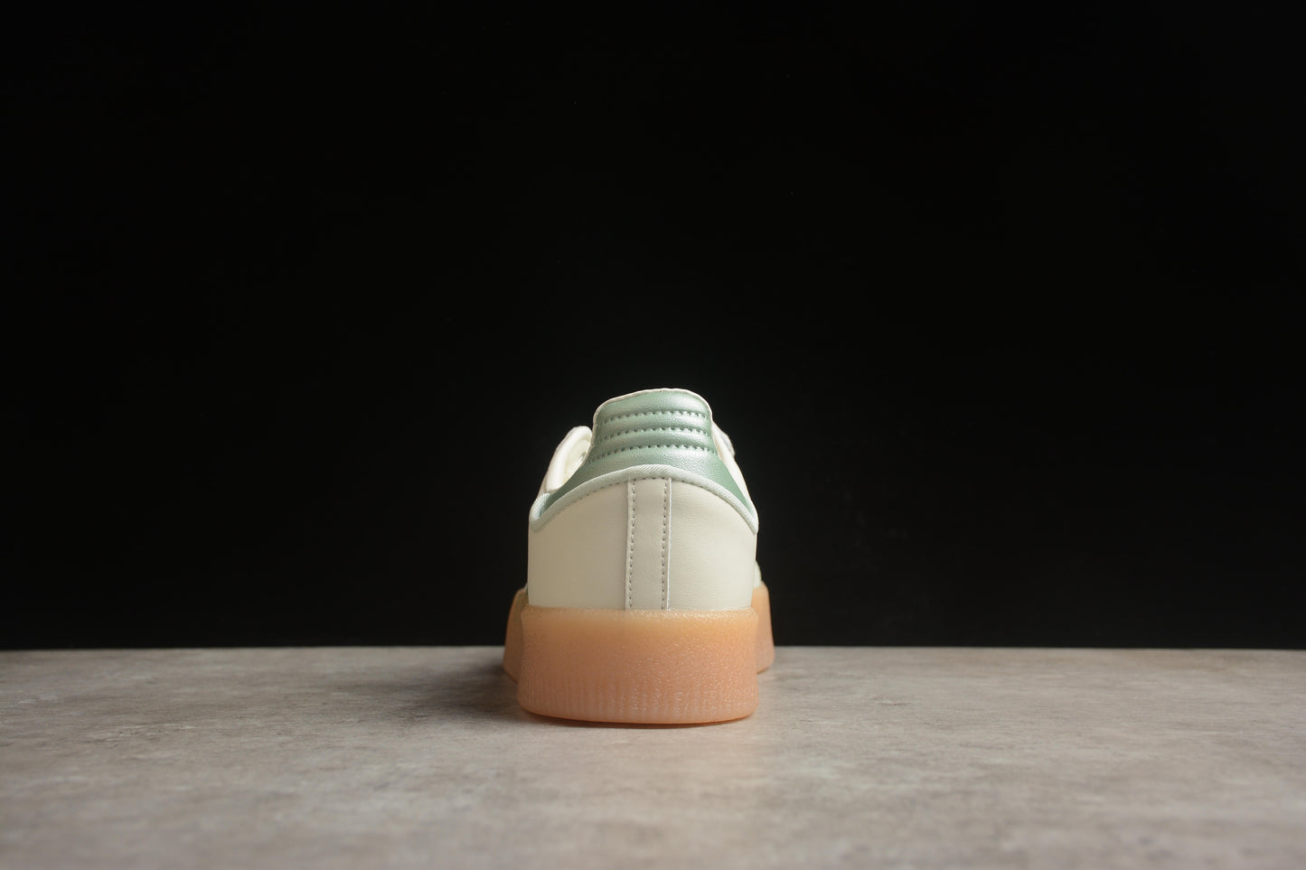 Sambae W plataforma beige claro y verde menta