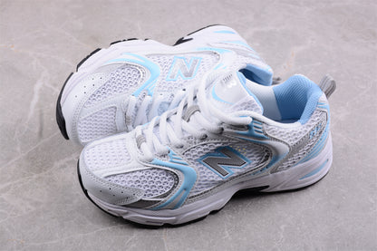 NB 530 blanco y azul celeste