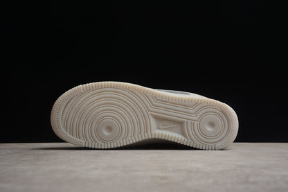 Air Force 1 07 gris claro y gris lobo