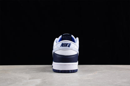 Dunk Low azul y blanco