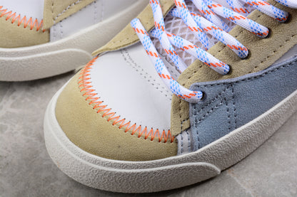 Blazer Low '77 beige, azul y blanco