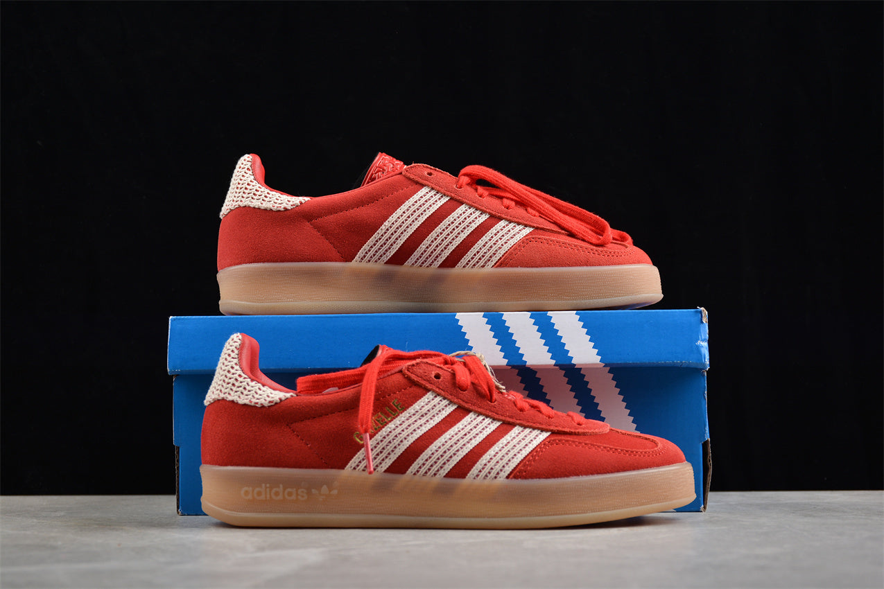 Gazelle rojo y beige