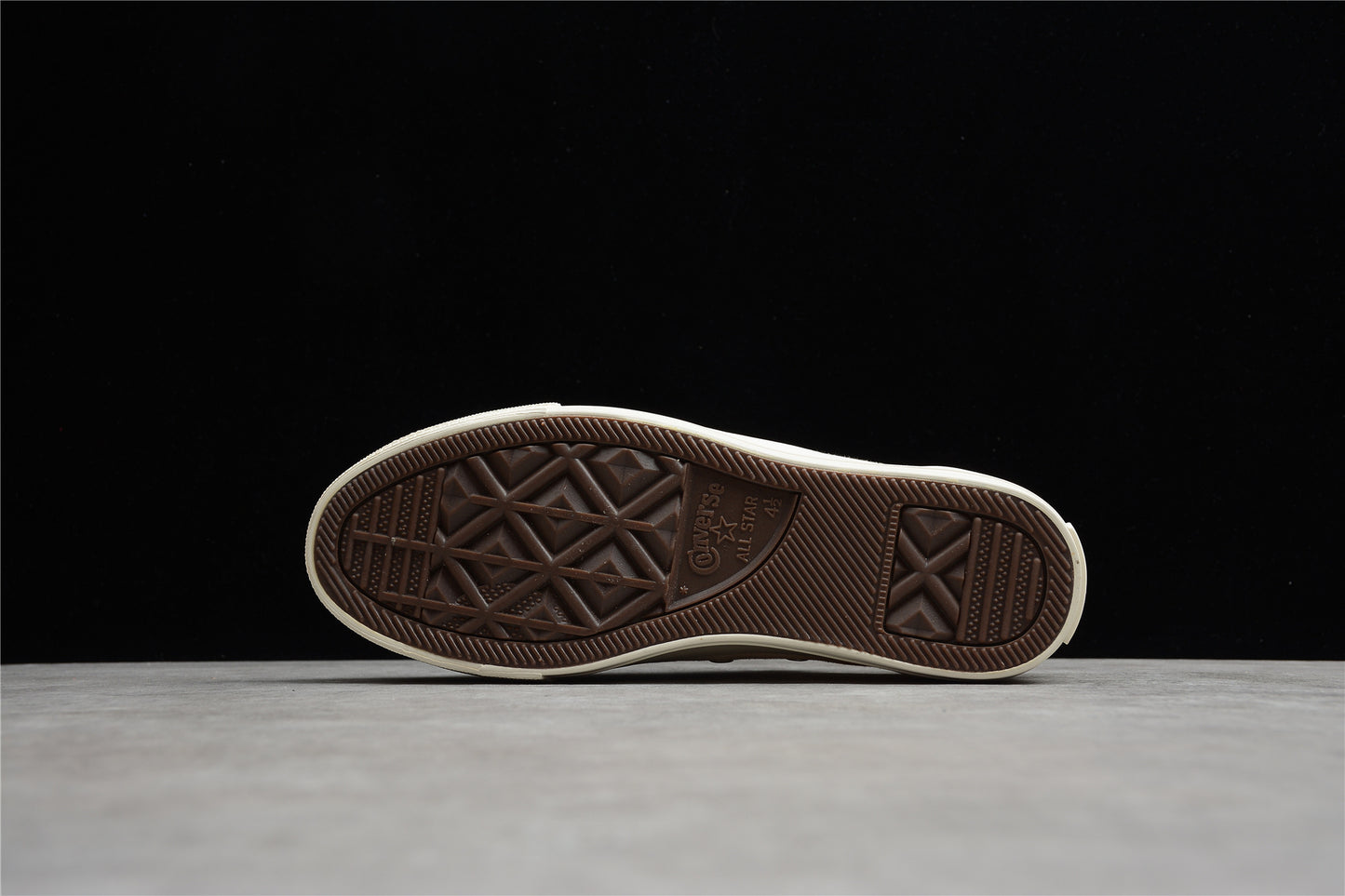 Chuck Taylor All Star Rainbow Plataforma Low blanco y crema