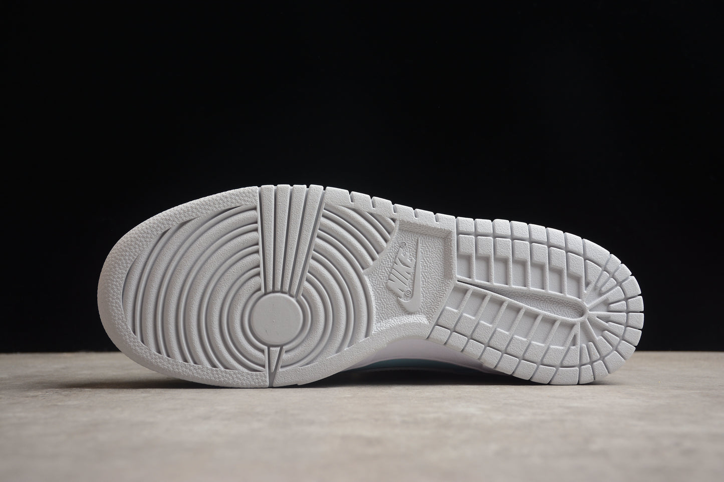 Dunk Low azul, celeste y rosa pastel