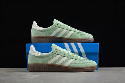Handball Spezial verde menta y blanco