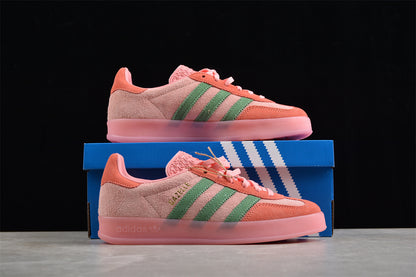 Gazelle rosa y verde