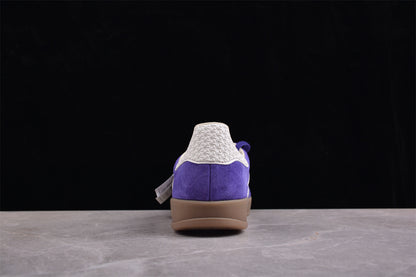 Gazelle morado y blanco