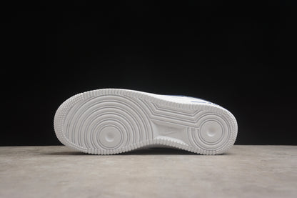 Air Force 1 low blanco y azul