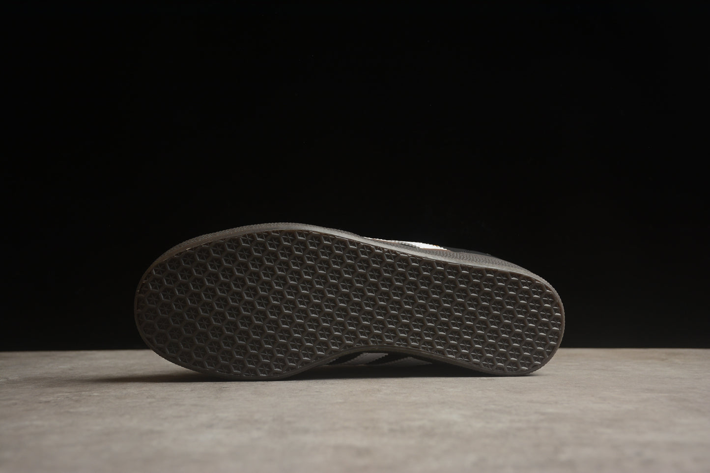 Gazelle negro y blanco