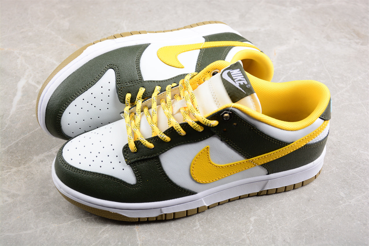 Dunk Low blanco, verde y amarillo