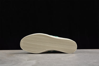 Sporty & Rich blanco y verde