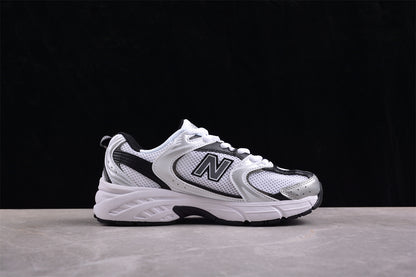 NB 530 blanco y negro