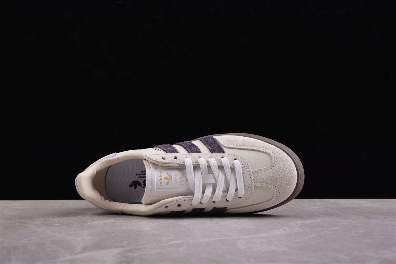 Gazelle blanco hueso y morado