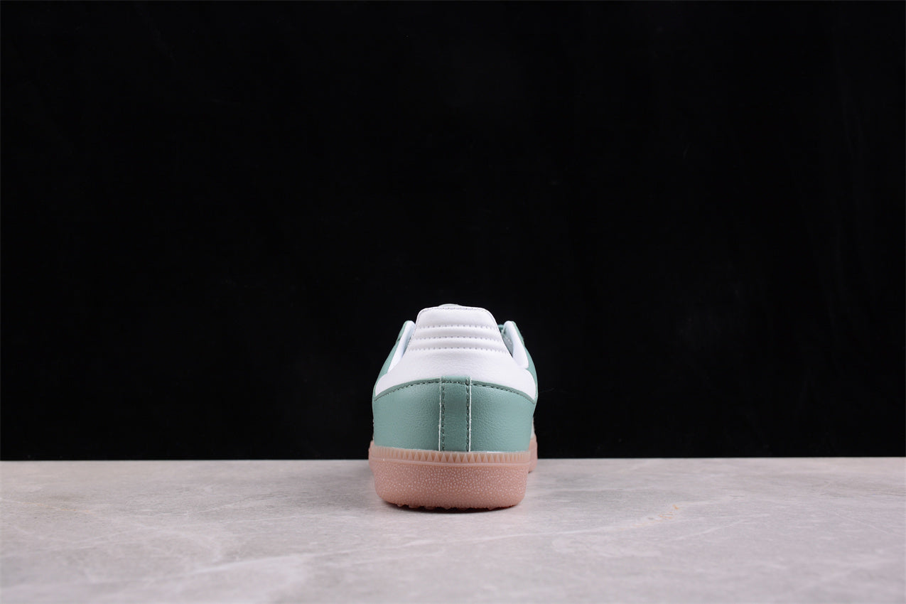 Samba Vegan verde menta y blanco