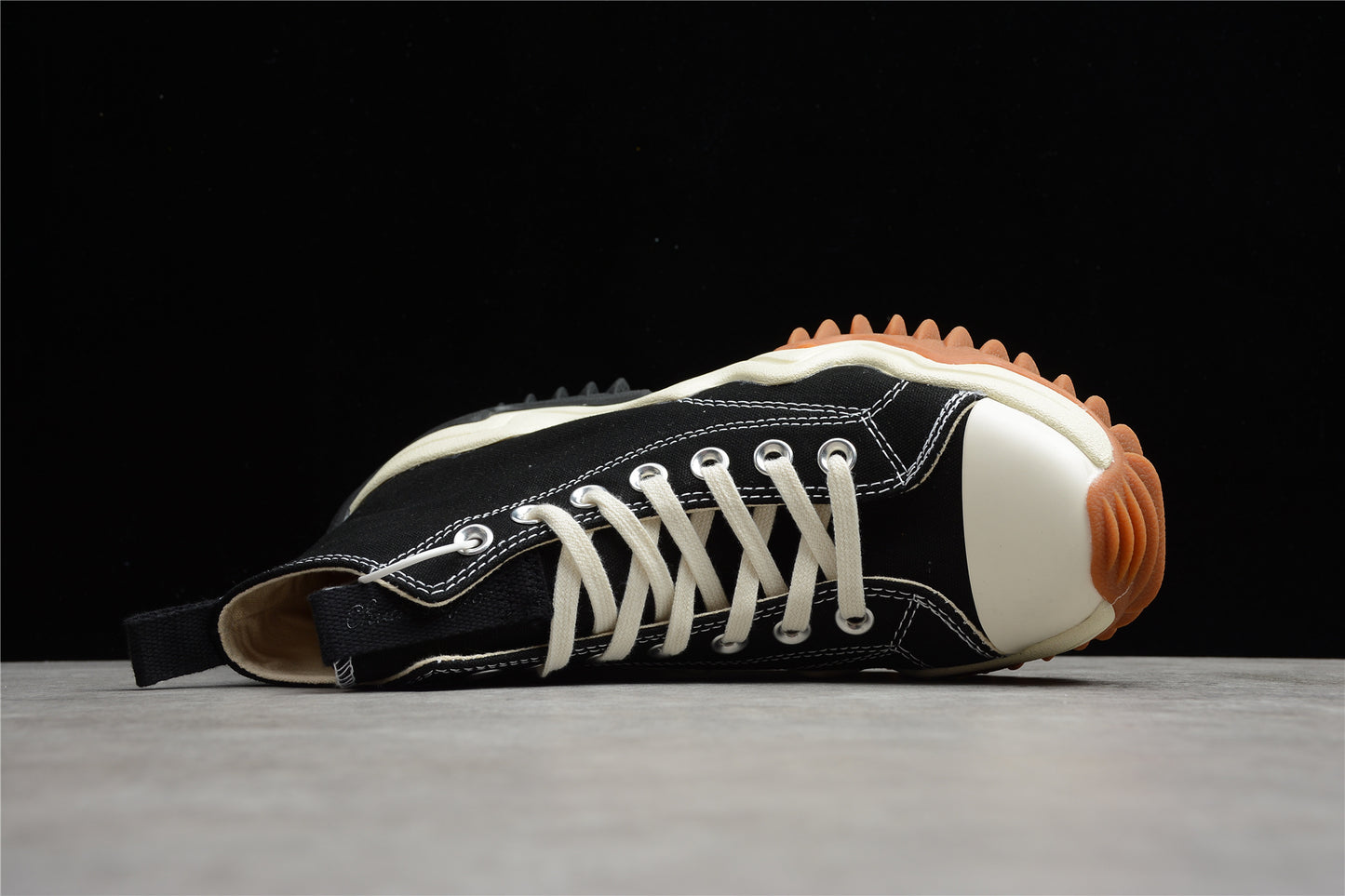 Run Star Motion HI negro y blanco