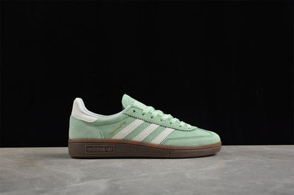 Handball Spezial verde menta y blanco