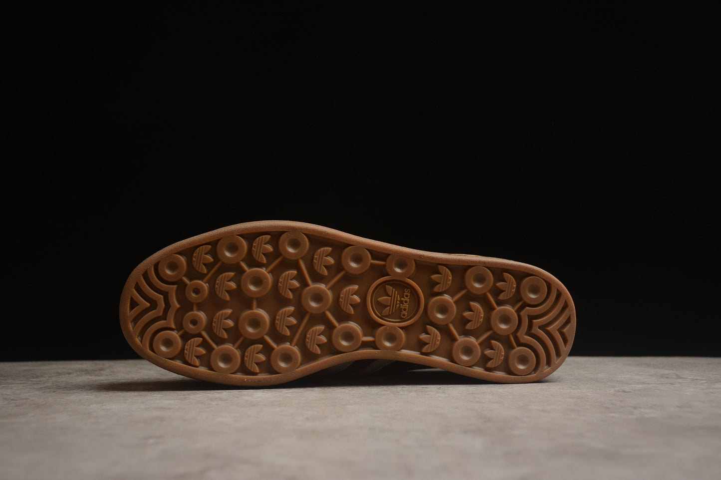 Gazelle Bold rojo y blanco