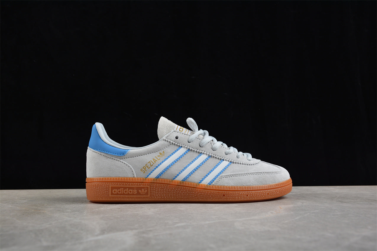 Handball Spezial gris claro y azul celeste