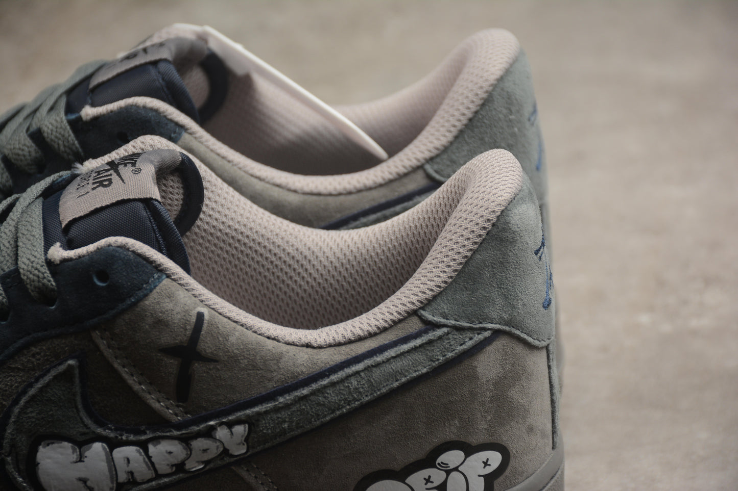 Air Force 1 Low Happy Drip / Grey Suede