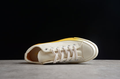 Chuck 70 Low beige y amarillo