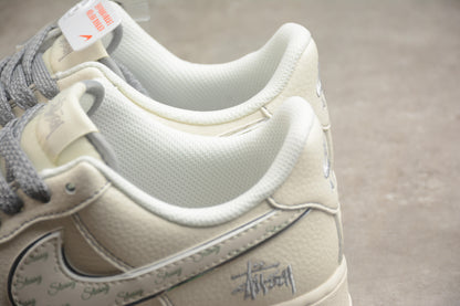 Air Force 1 Low x Stussy beige y gris