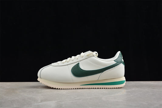 Cortez “Sail Gorge Green Malachite” blanco y verde