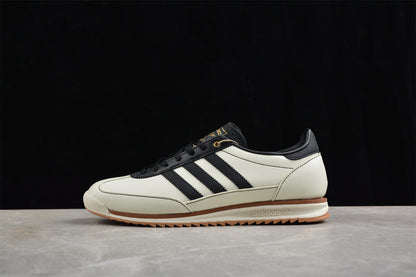 SL 72 blanco y negro