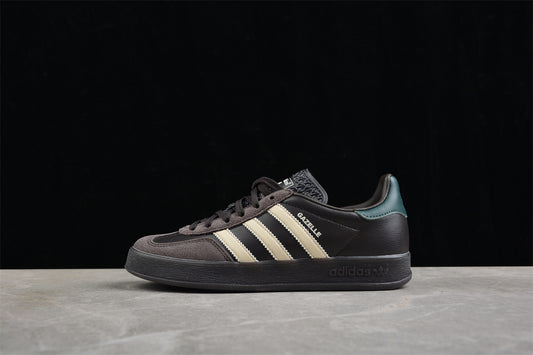 Gazelle marrón, beige y verde