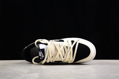 Dunk Low blanco hueso, negro y rosa