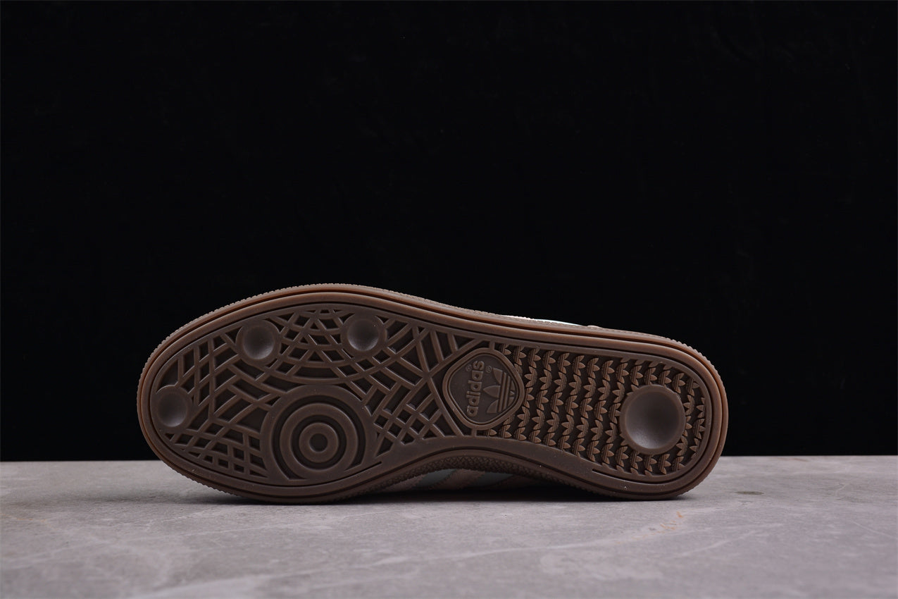 Handball Spezial Kith azul celeste y beige