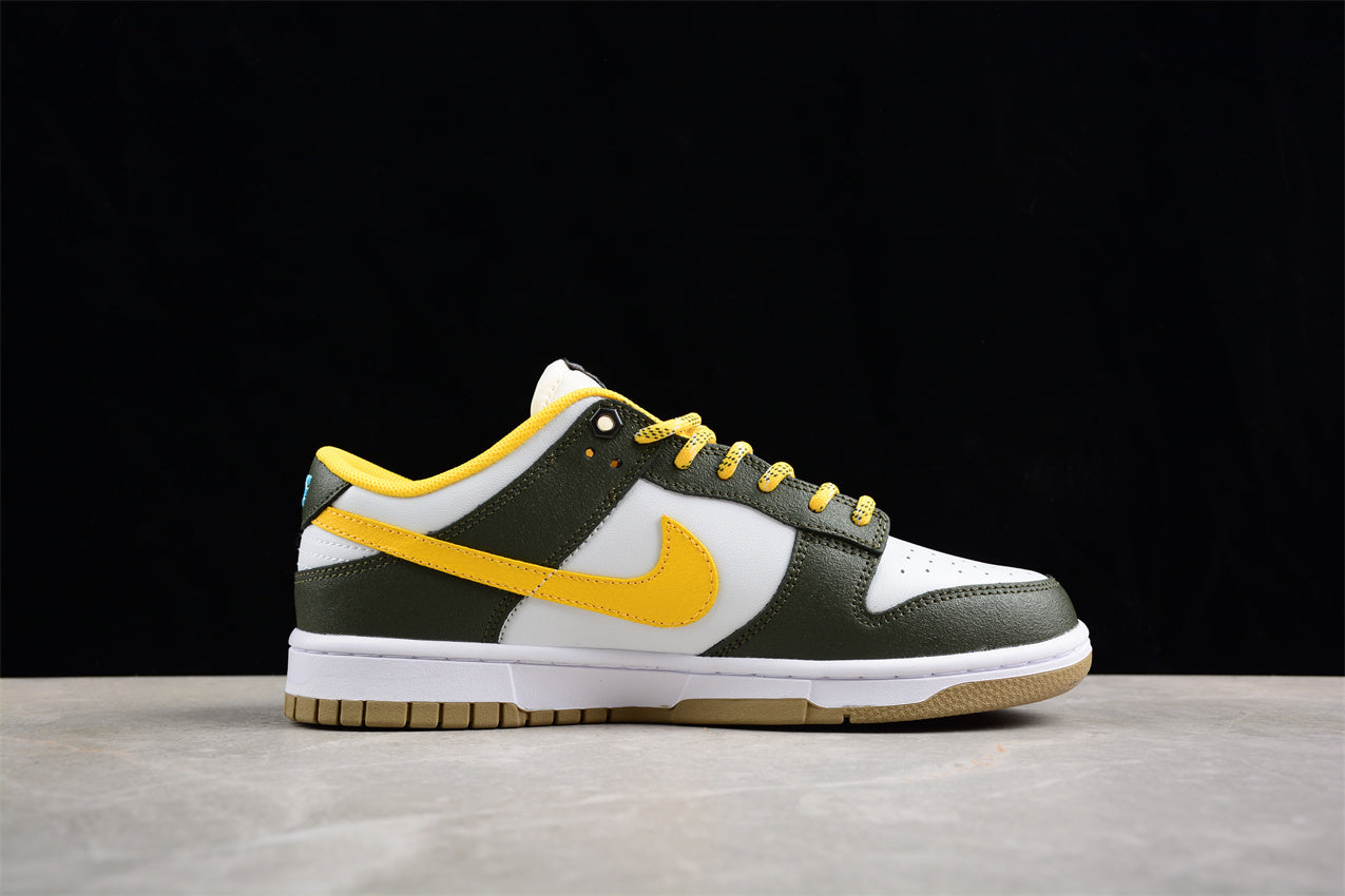 Dunk Low blanco, verde y amarillo