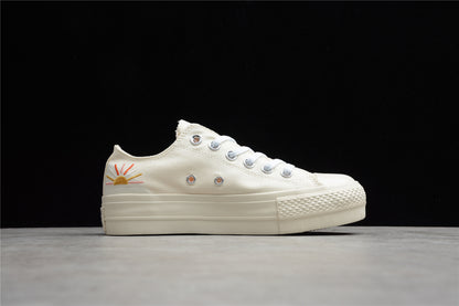 Chuck Taylor All Star Rainbow Plataforma Low blanco y crema