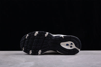 NB 530 blanco y verde menta