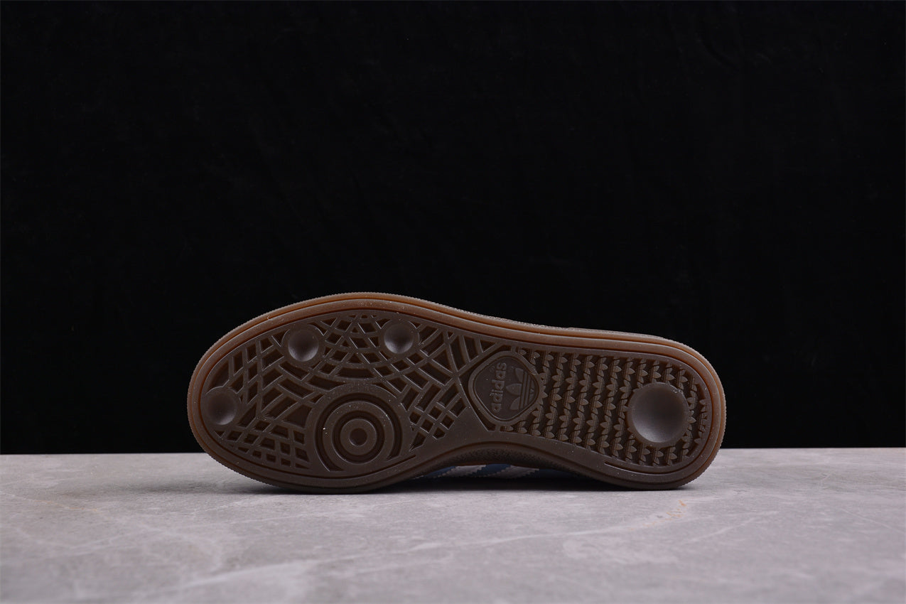 Handball Spezial azul cielo y blanco