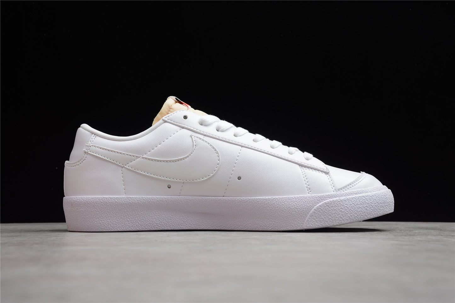 Blazer low '77 blanco