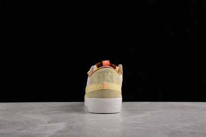 Blazer Low '77 beige, azul y blanco