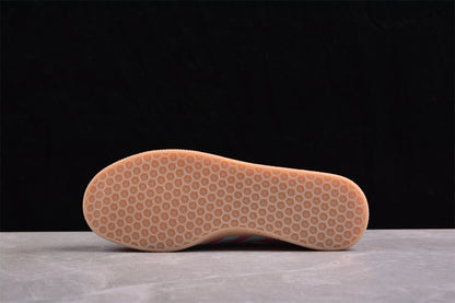 Gazelle rosa y azul cielo