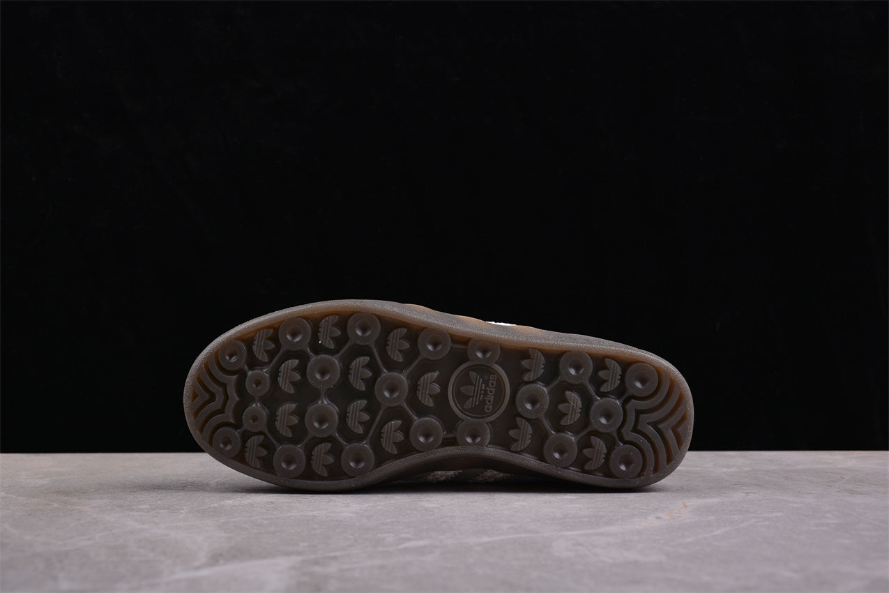 Gazelle gris y blanco